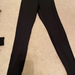 Victoria Secret- Pink Compression Leggings